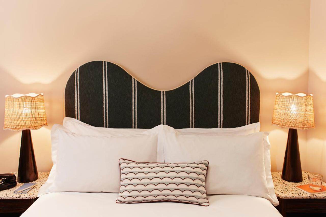 The Hoxton, Shepherds Bush Лондон